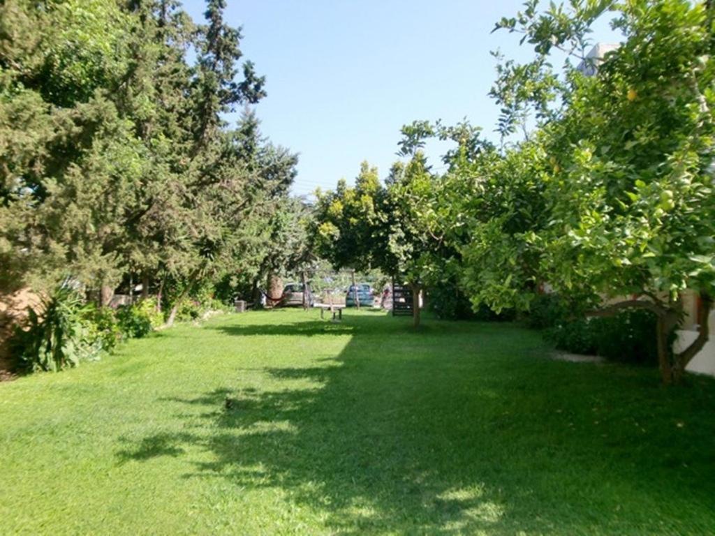 Hotel Neos Matala Bagian luar foto