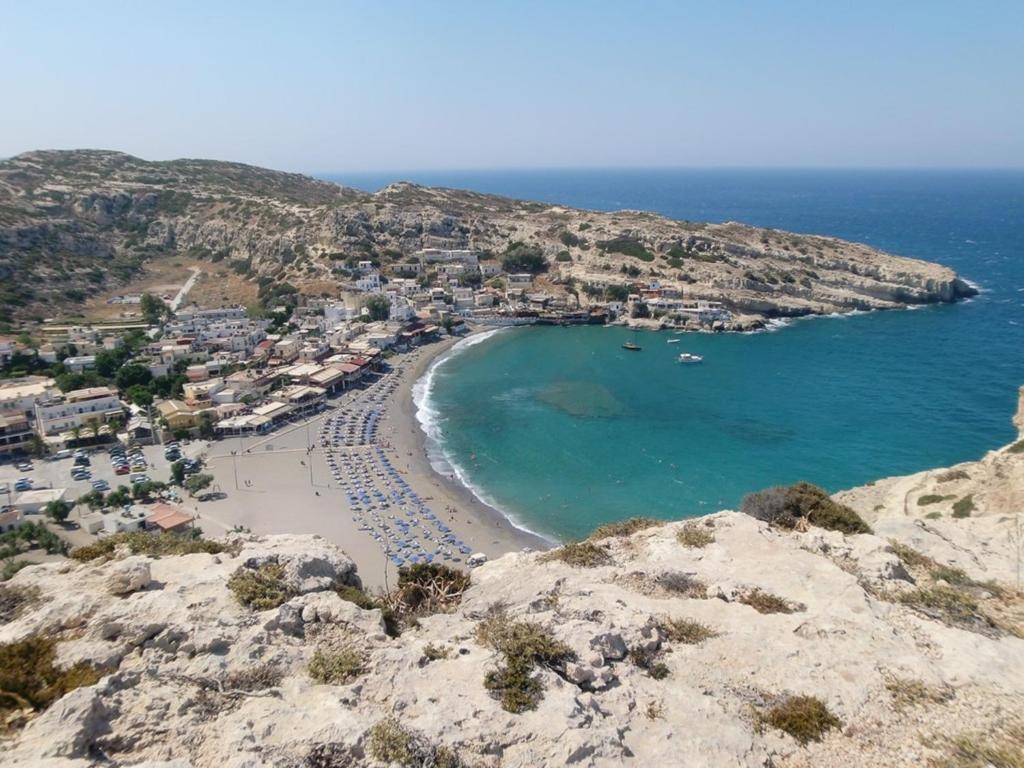 Hotel Neos Matala Bagian luar foto