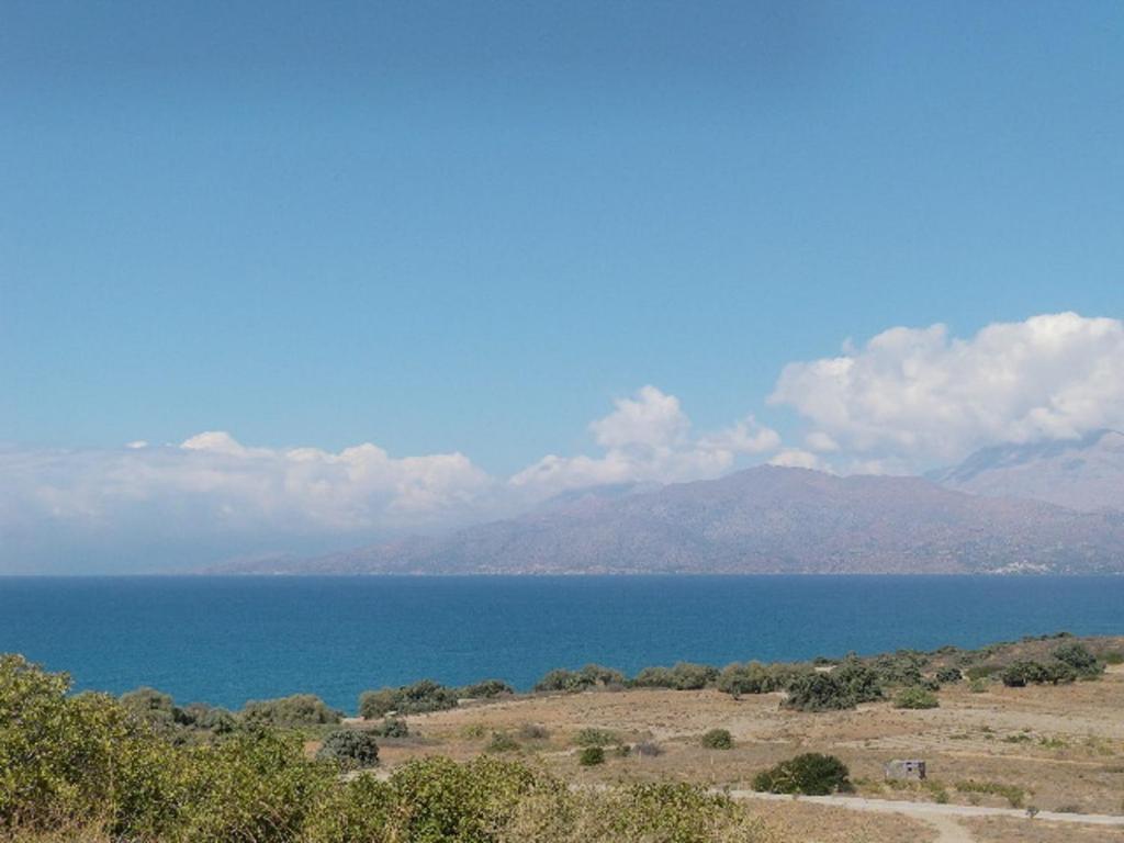 Hotel Neos Matala Bagian luar foto