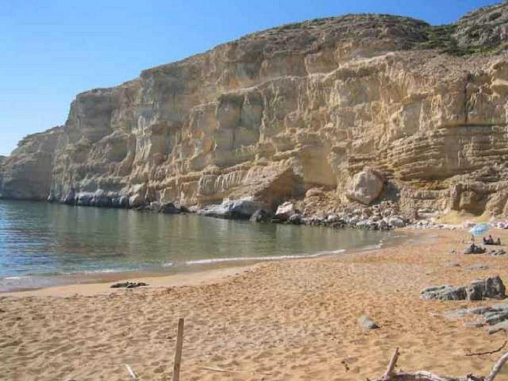 Hotel Neos Matala Bagian luar foto