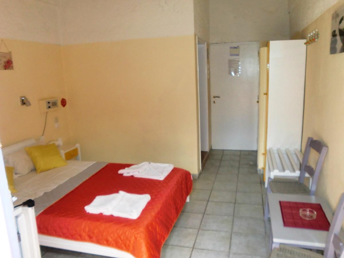 Hotel Neos Matala Bagian luar foto