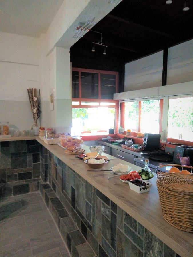 Hotel Neos Matala Bagian luar foto